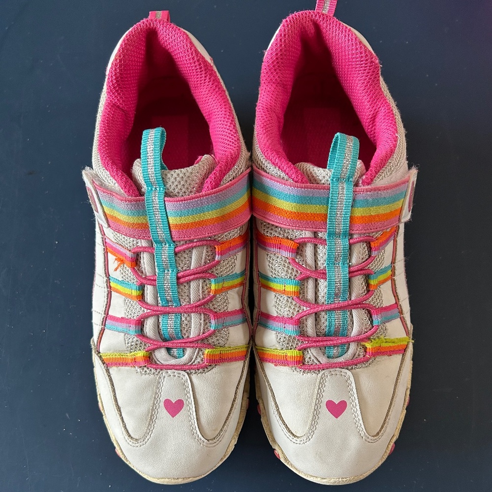 Skechers Girls Slip On No laces